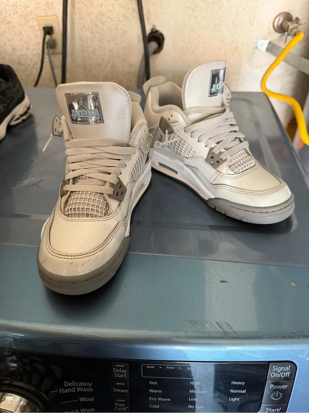 Jordan Kids White Sneakers with Gray Jumpman